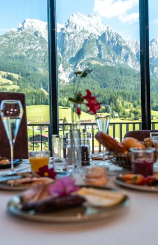 Tables in the Riederalm with mountain views