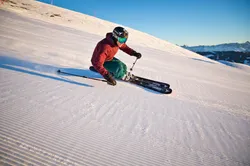 Skiers in Leogang Saalbach