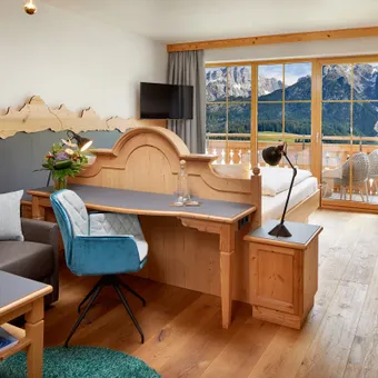 Deluxe Panoramic Room