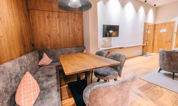 Family Suite Deluxe Birnhorn Sitzecke