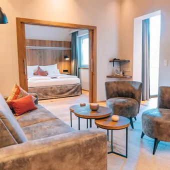 Family Suite Deluxe Birnhorn Wohnraum