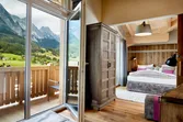 'Der Pinzgauer' Penthouse Suite