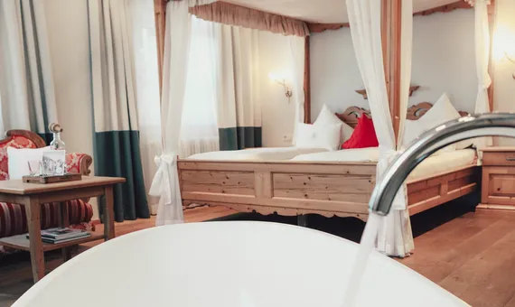 Suite Alpenglühen Badewanne