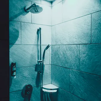 Familiensuite Der Salzburger Badezimmer