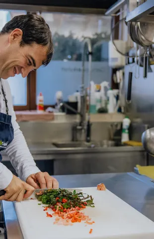 Andreas Herbst in the Riederalm kitchen