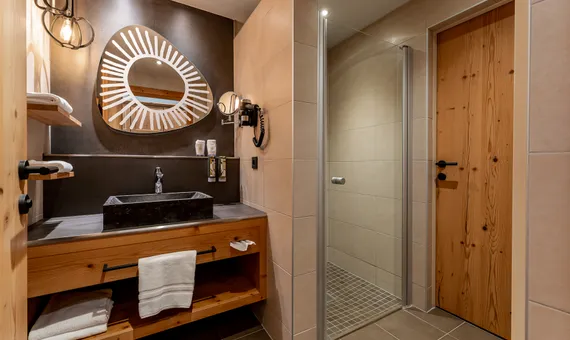 Panoramazimmer Deluxe Badezimmer