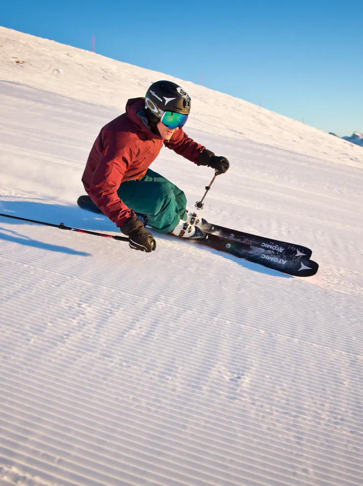 Skiers in Leogang Saalbach