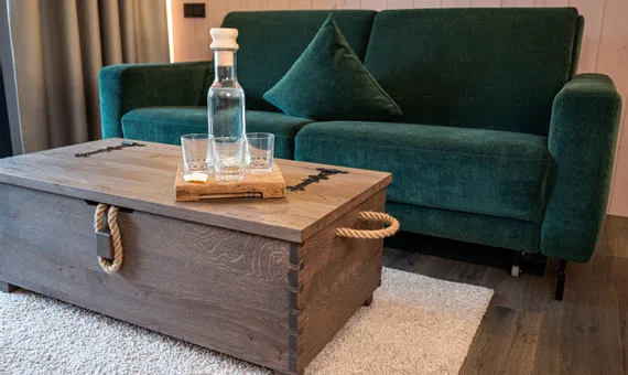 Couch im Komfortzimmer Baumtraum